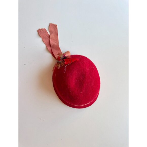 Vintage Red Wool Felt Pink Grosgrain Ribbon Feather Capulet Hat - Picture 5 of 16